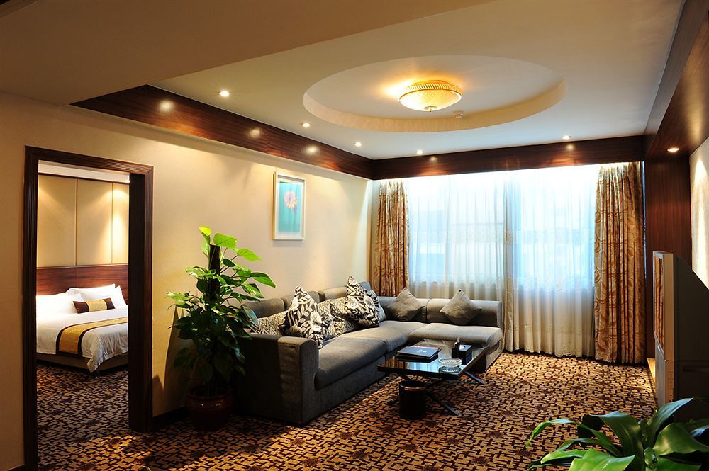 Wa King Town Hotel Guangzhou Bagian luar foto